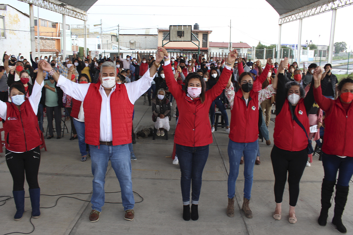 Con firmeza y decisión, Necochea cierra campaña en “las lomas”