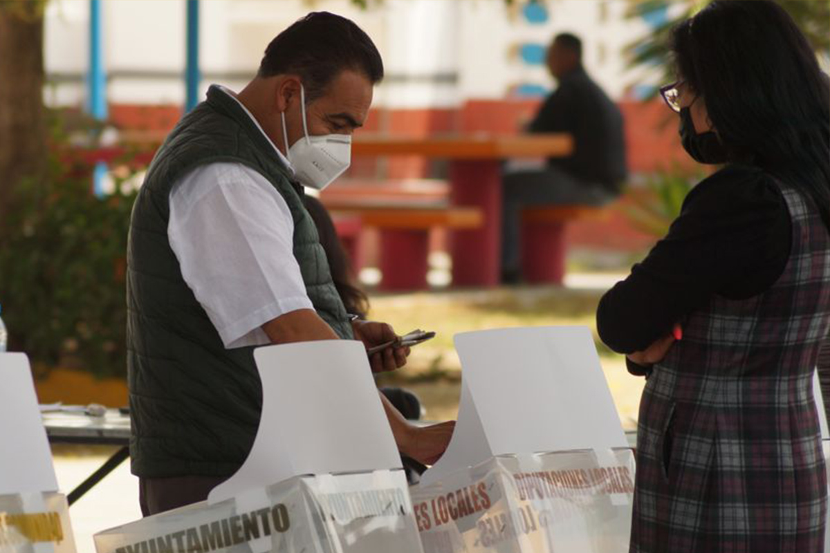 Lenin Calva Pérez, candidato a diputado por el VI distrito electoral local. Coalición juntos haremos historia.