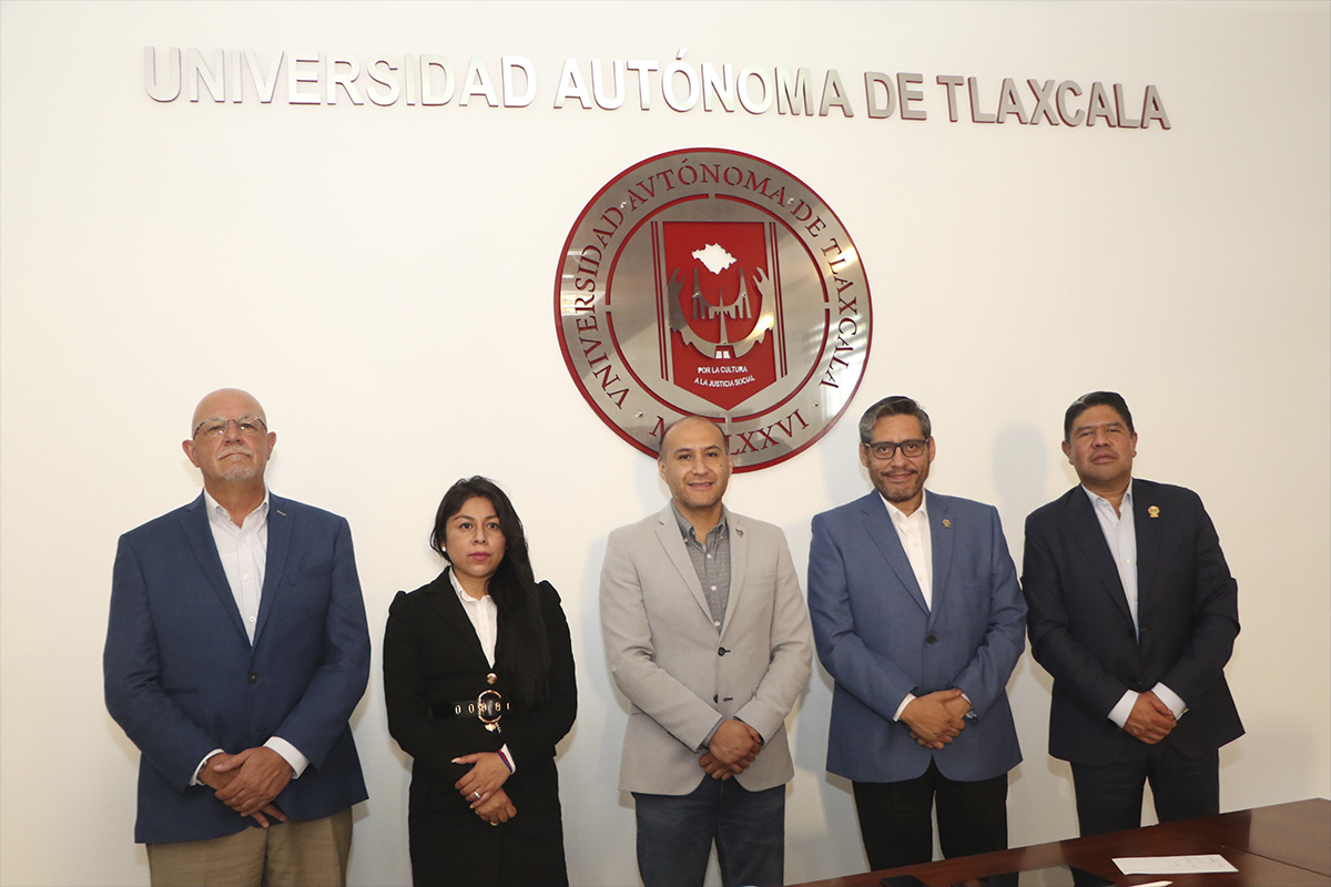 Diseñan UATx y COPARMEX proyectos conjuntos en beneficio de los estudiantes