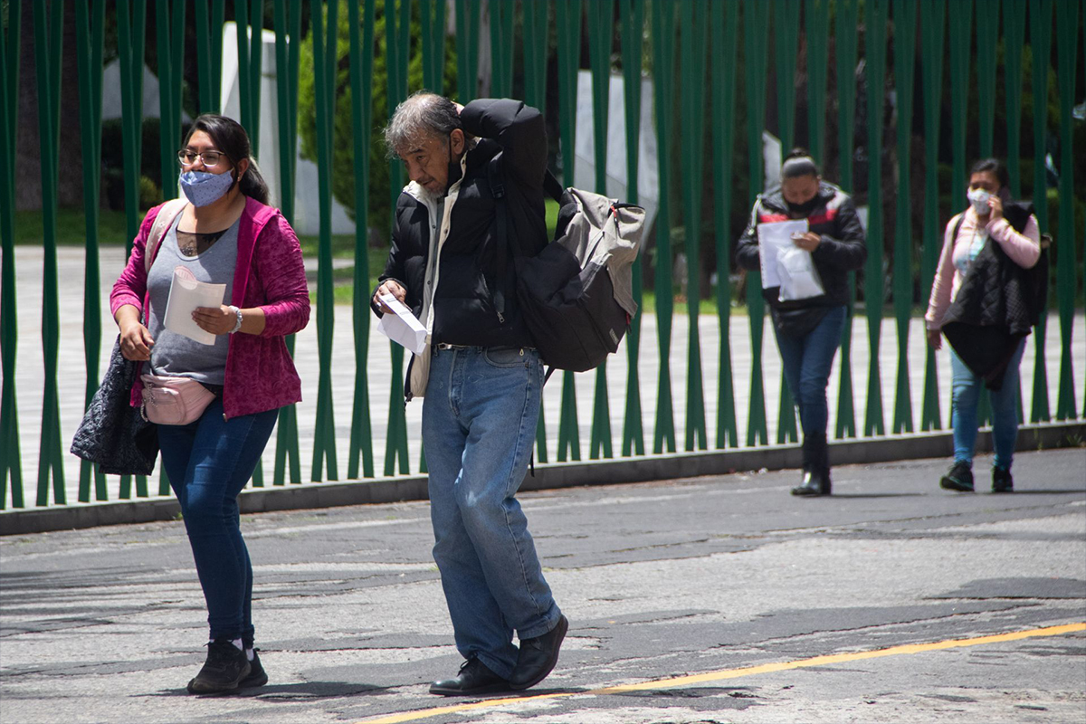 AMLO niega eliminación del programa Seguro Médico Siglo XXI