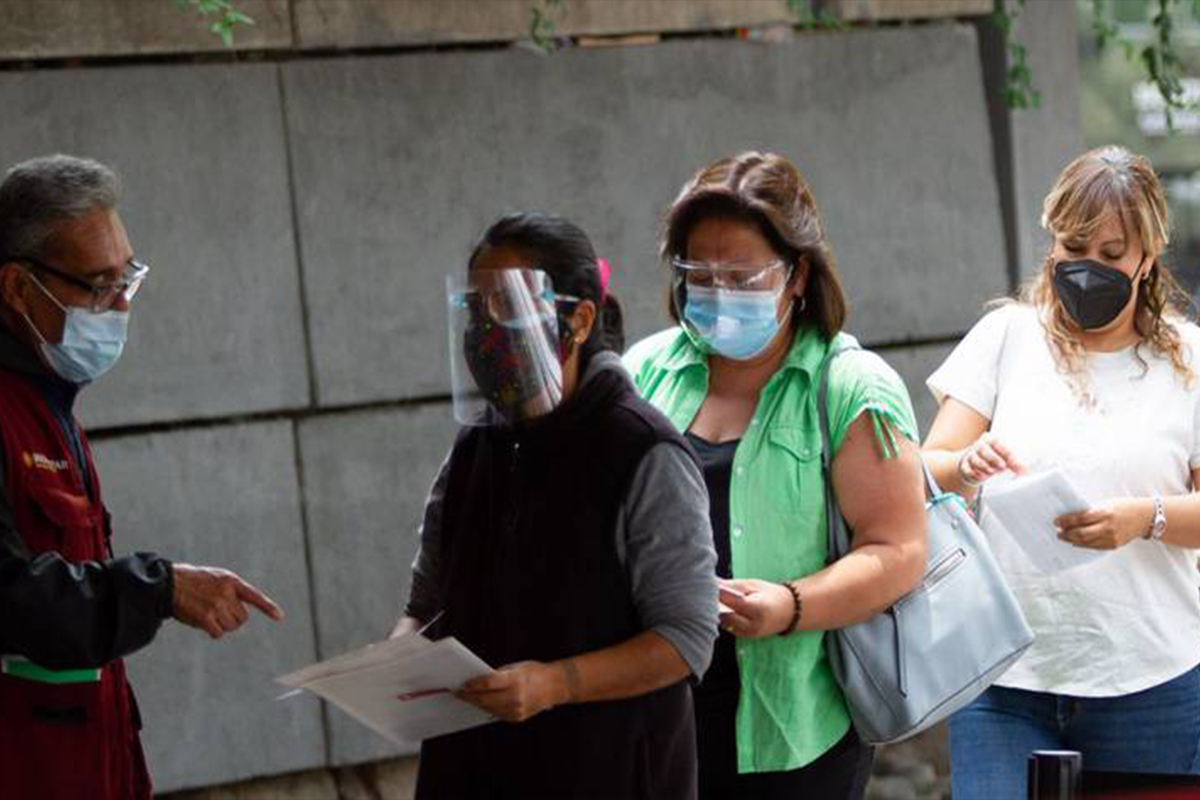 Como si fuera una gripe: los síntomas de la variante Delta de COVID-19, según epidemióloga