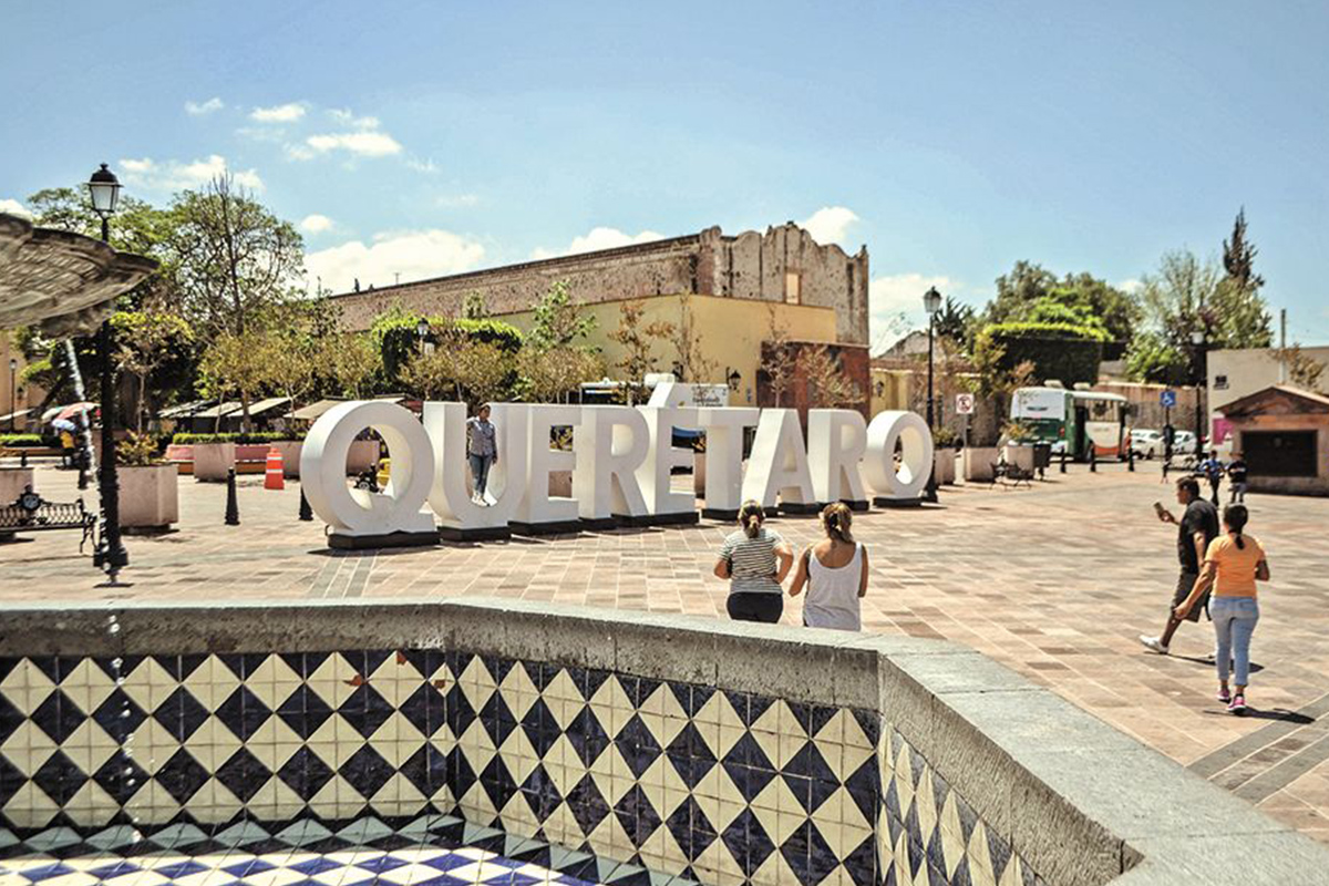 Certificado de vacunación antiCovid no se pedirá a turistas en Querétaro
