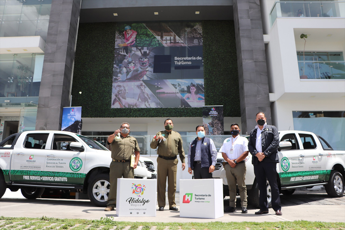 Puesta en operación de vehículos donados por el gobernador Omar Fayad Aángeles Verdes de Hidalgo