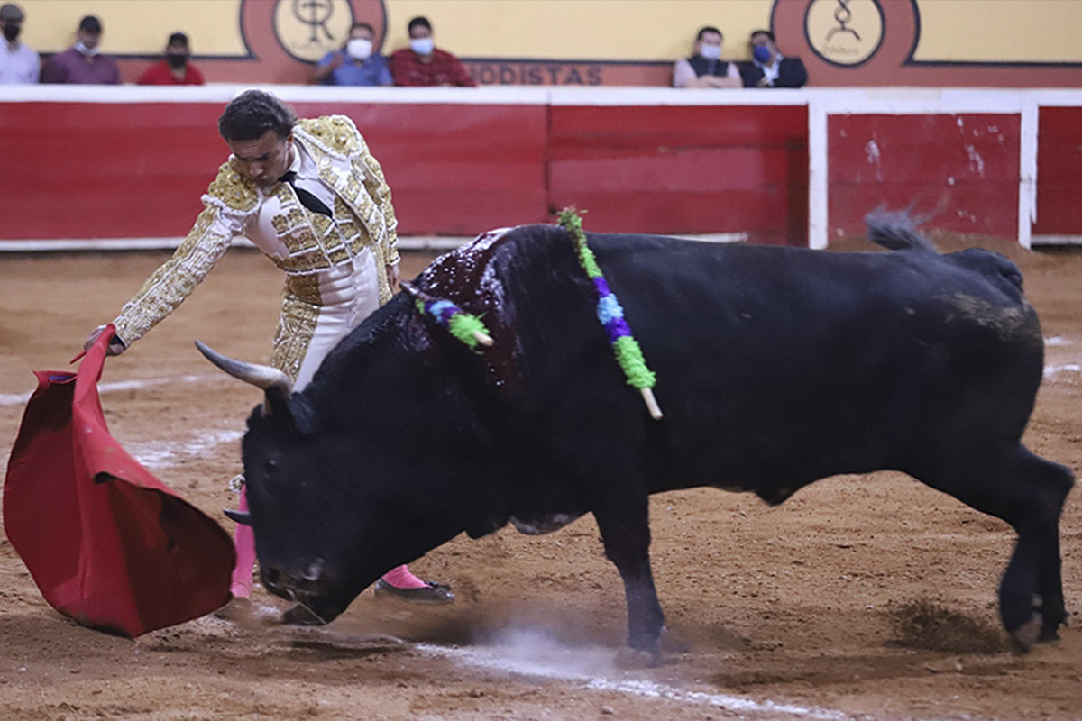 Jorge Sotelo y Francisco Martínez cortan oreja en el arranque de Huamantla