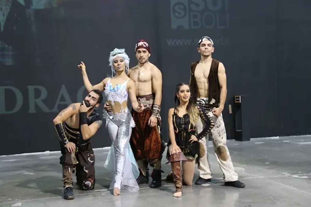 Presenta parque Guanajuato bicentenario espectáculo circense “Barco fantasma”