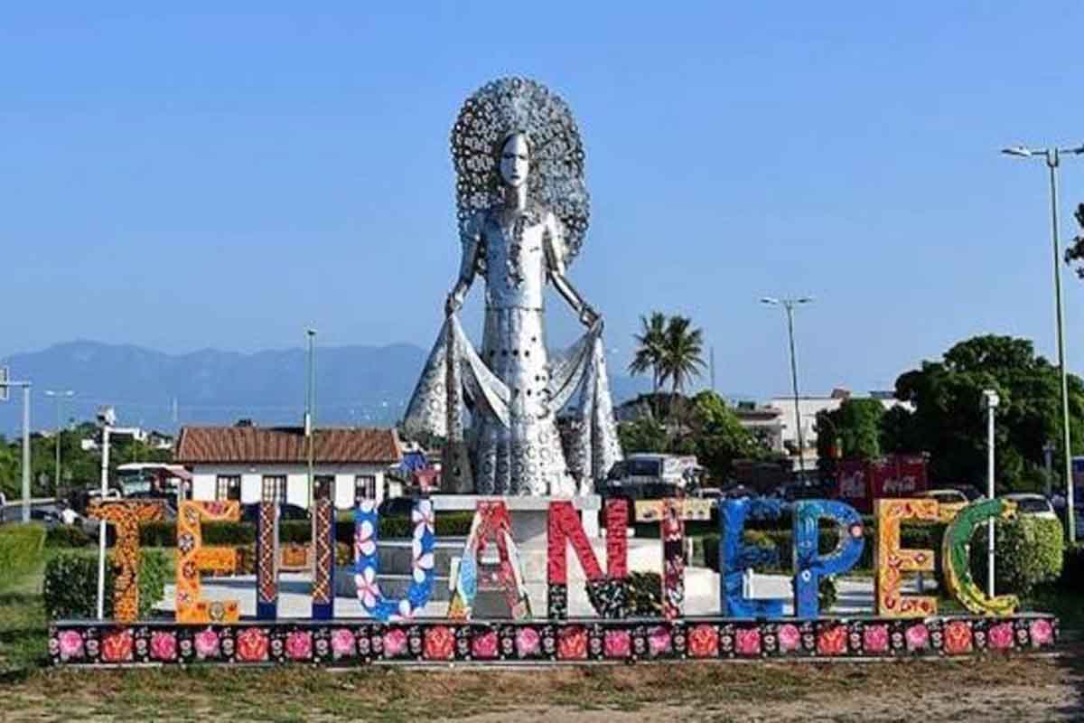 Agoniza comercio de Tehuantepec ante la 3a. ola de COVID en Oaxaca