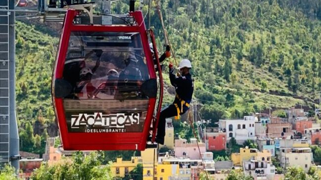 Realiza SEDIF capacitación y simulacro de rescate de personas en el teleférico de Zacatecas