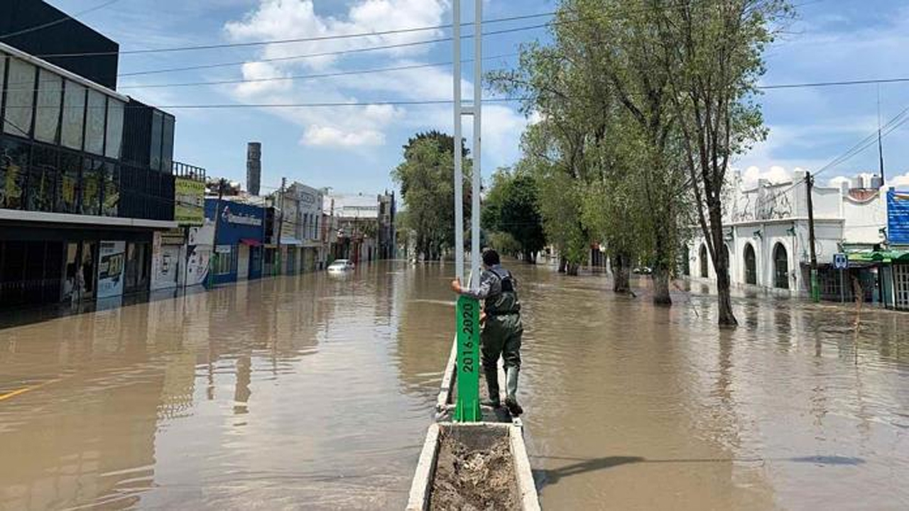 Se desborda presa en Edomex; urgen evacuar nuevamente en Tula