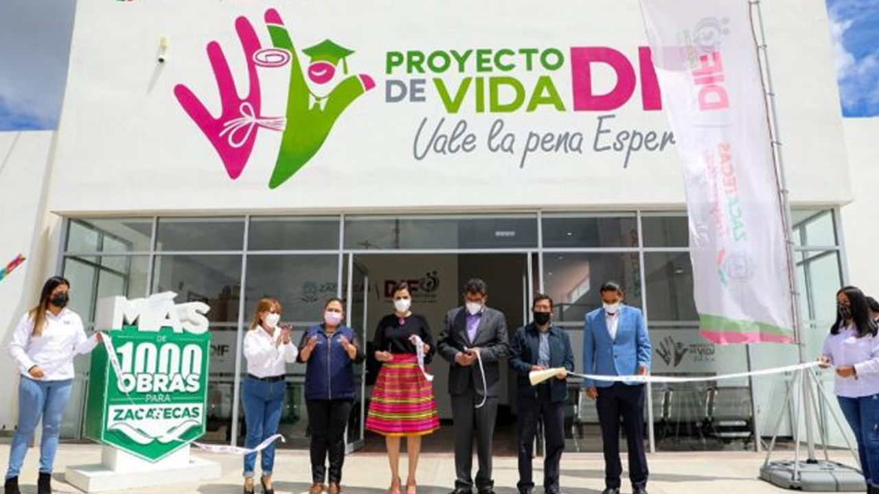 Cumple SEDIF en Fresnillo con centro de atención para adolescentes “Proyecto de Vida DIF Vale la Pena Esperar”