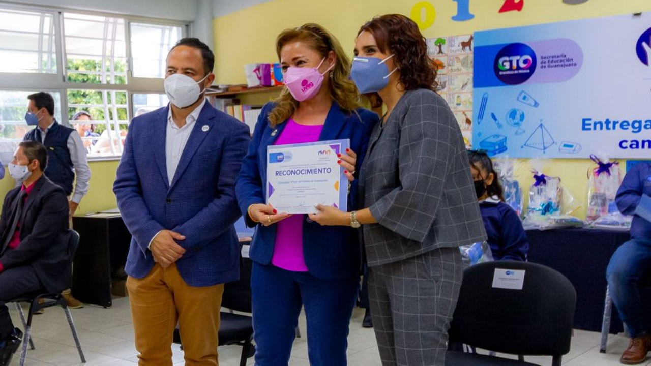 Voluntariado SEG suma por la educación de los guanajuatenses