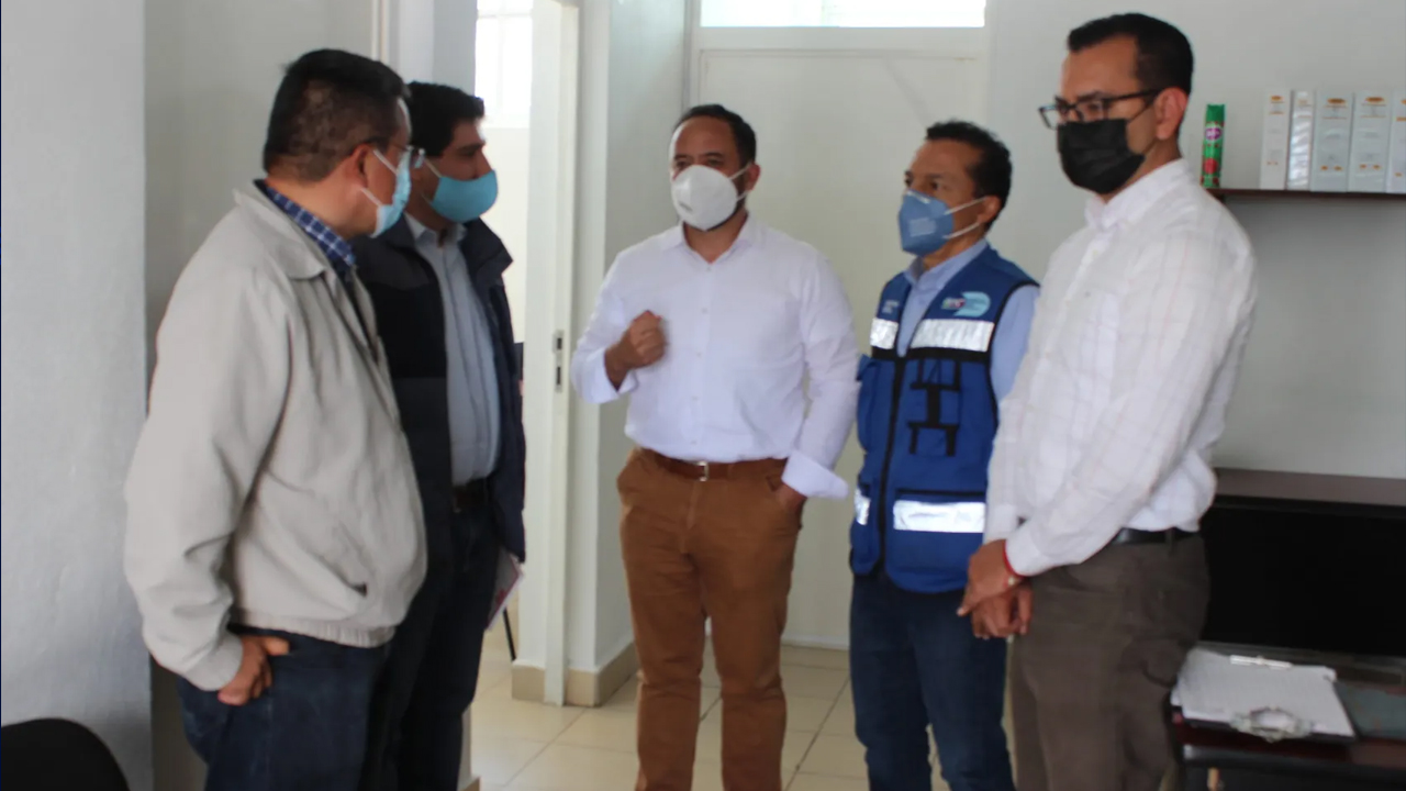 Visita Secretario de Educación zona afectada por inundaciones