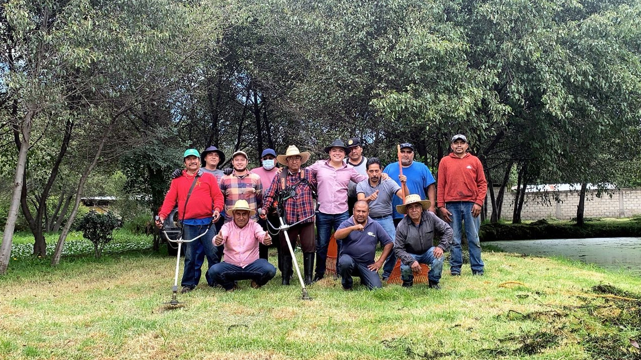 Inician primera etapa de limpieza y mantenimiento en el Santuario del Ajolote en Zacatelco