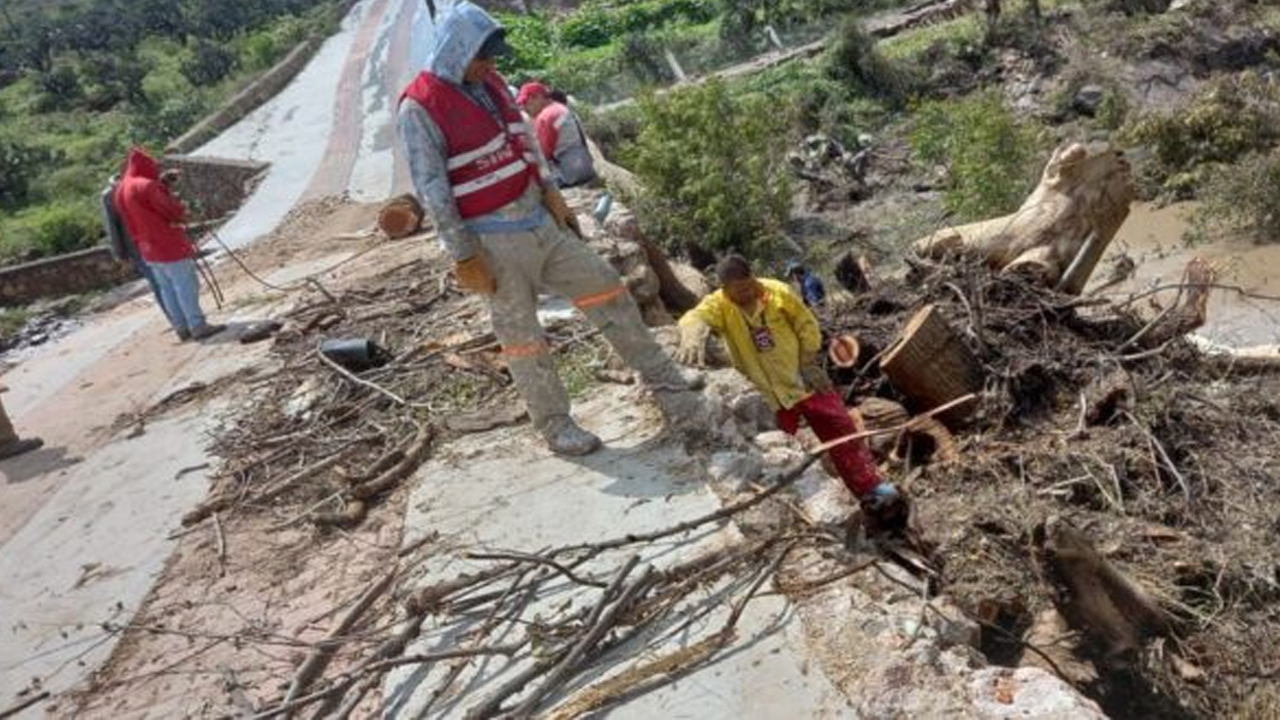 Avanza Gobierno de Zacatecas en la rehabilitación de la red de agua potable en Genaro Codina