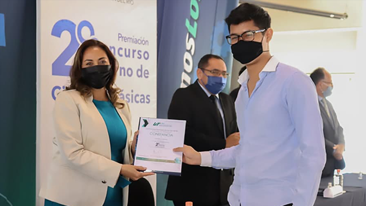 Fomenta UTSJR conocimiento con enfoque científico en Querétaro