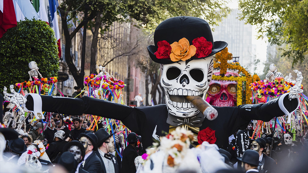 Expondrán catrinas gigantes durante celebración de día de muertos en Veracruz