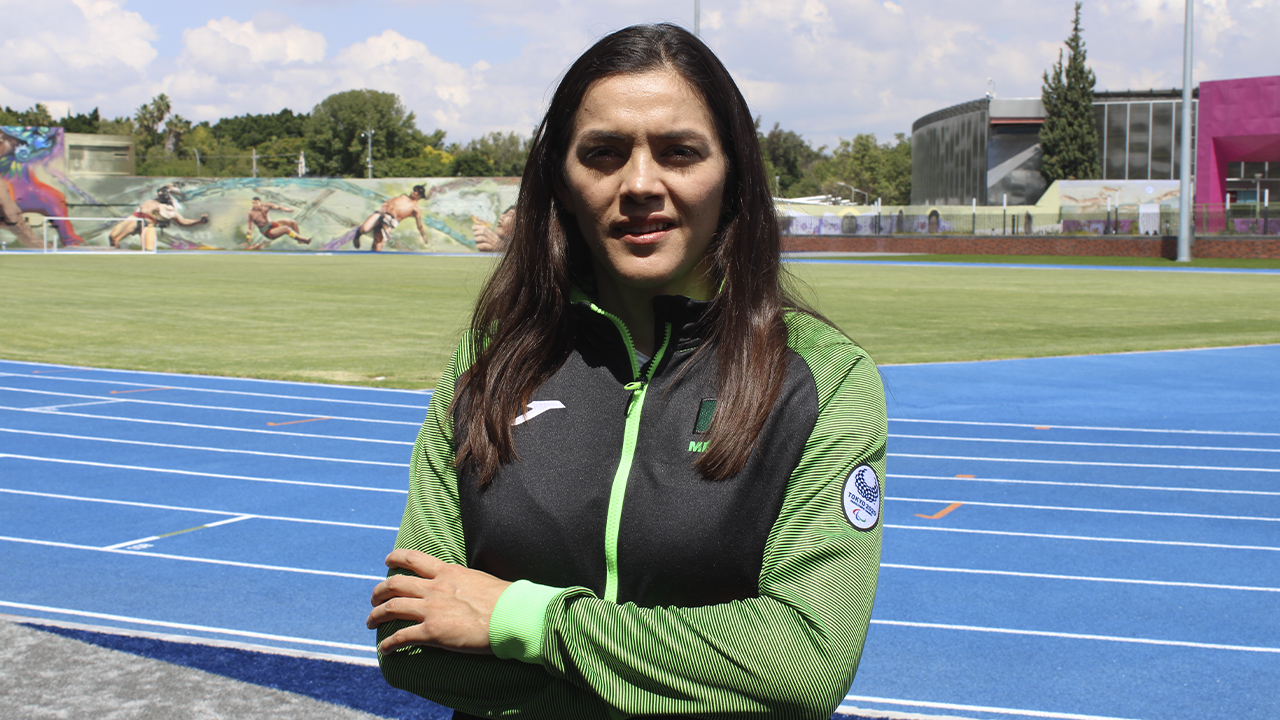 Triple medallista olímpica visita Querétaro