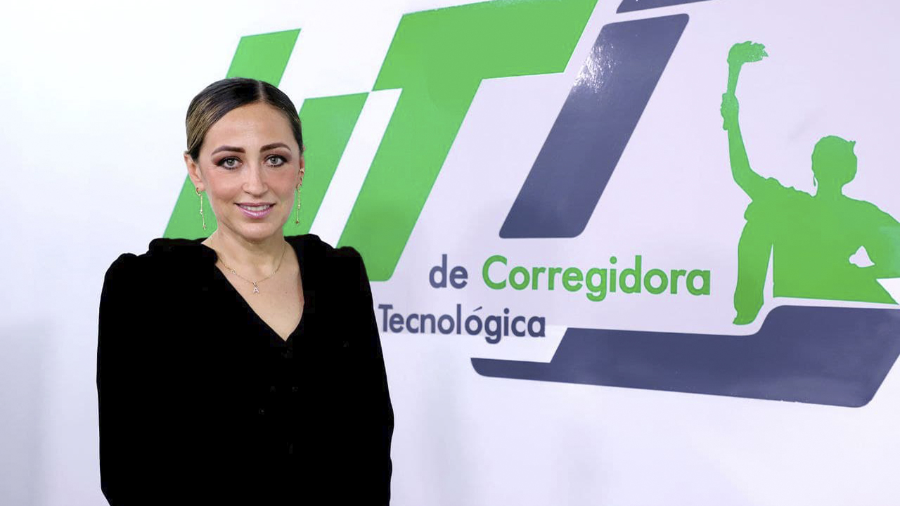 Ana Eugenia Patiño asume el cargo como rectora de la UTC