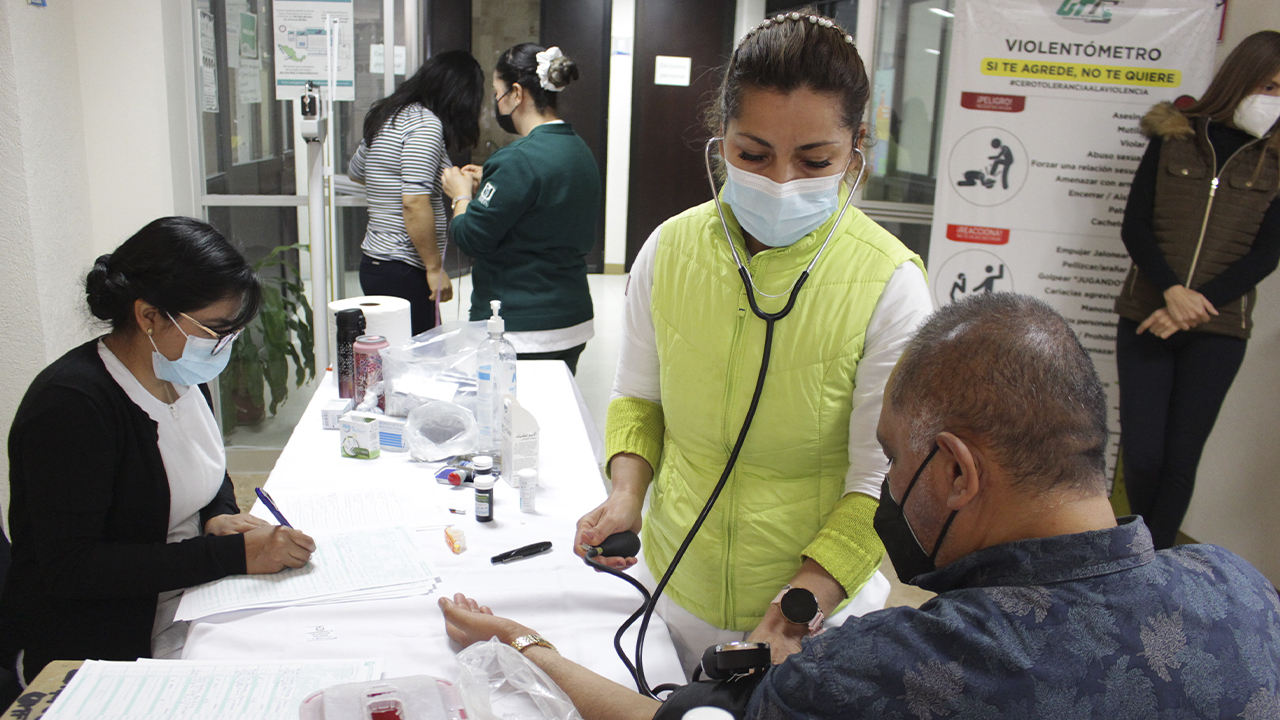 Estrechan lazos en beneficio de la salud UTC e IMSS