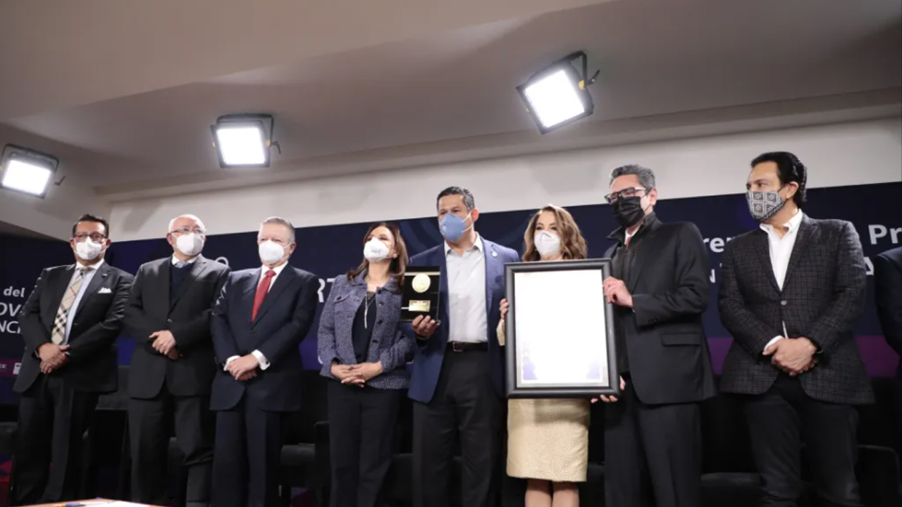 Guanajuato recibe el Premio “Innovación en Transparencia 2021”