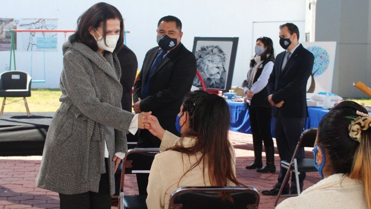 Entrega SECULT material y equipamiento al Centro Penitenciario Femenil