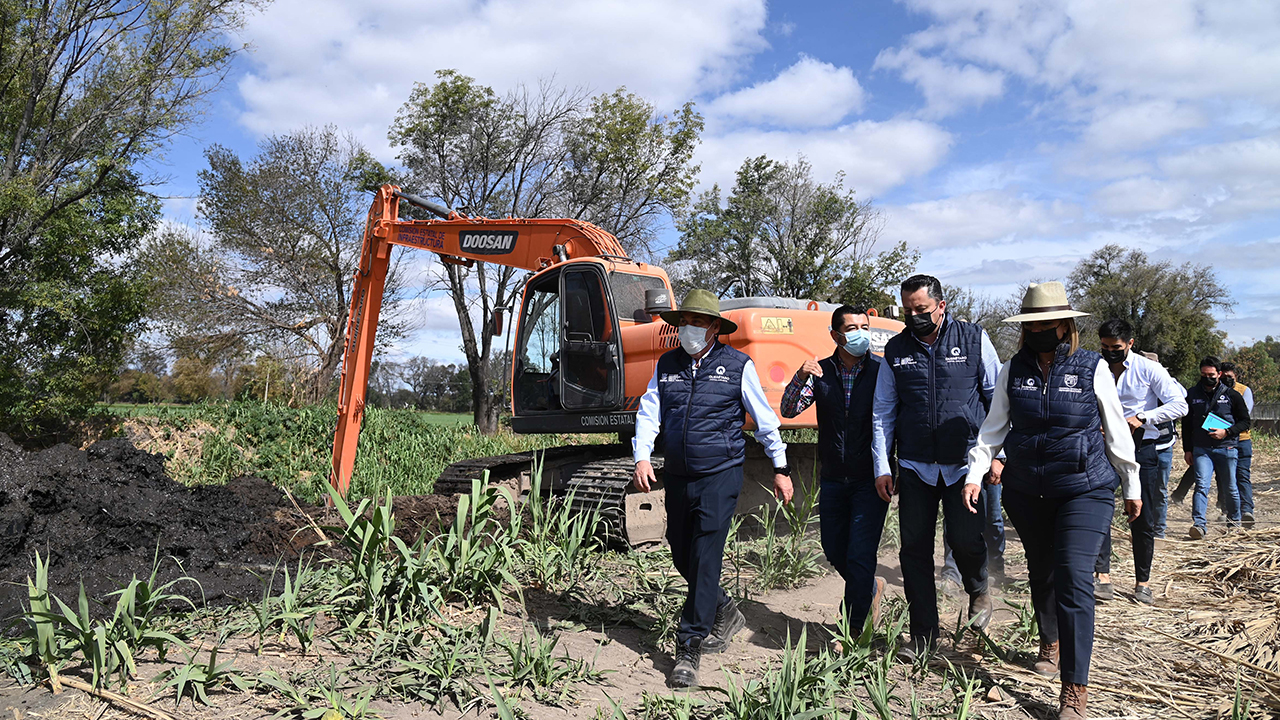 Supervisa titular de SDUOP labores pluviales sobre río San Juan