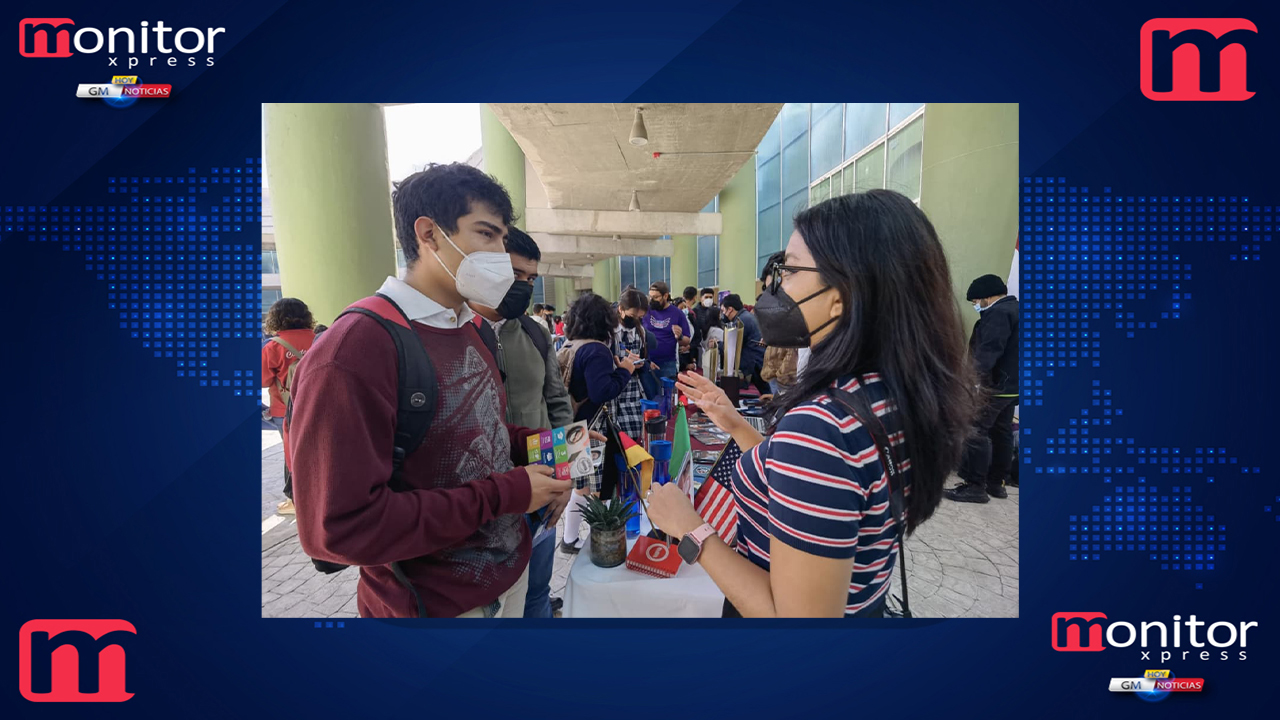 Tres mil jóvenes asistieron a la 1er Feria de Orientación Vocacional