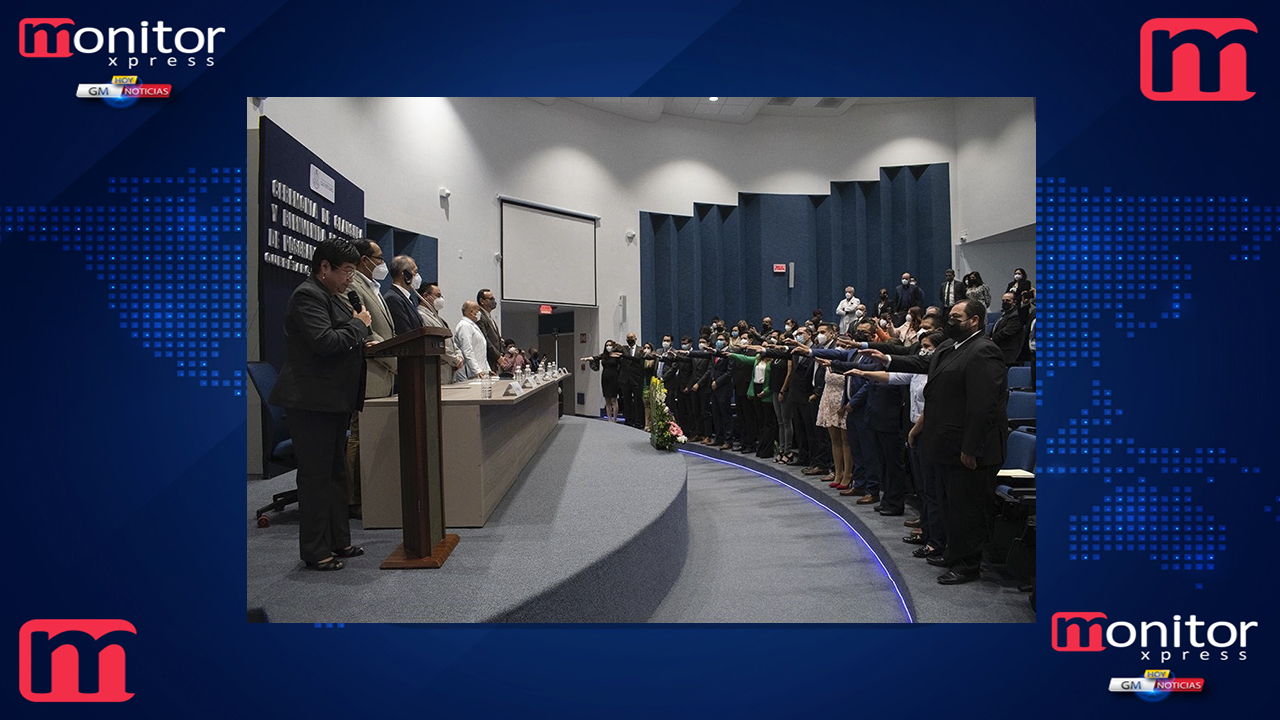 SESA realiza ceremonia de fin de cursos de especialidades médicas