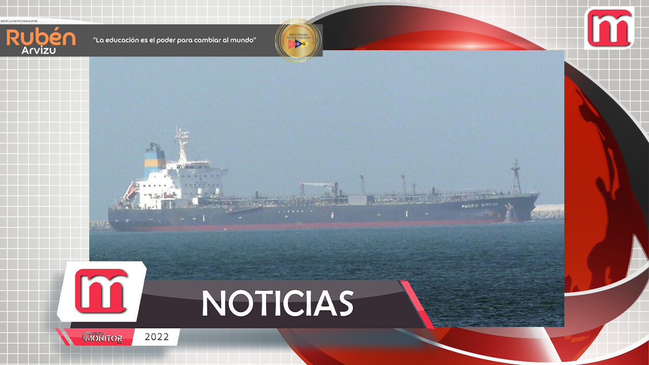 Atacan a buque petrolero en costa de Omán, culpan a Irán