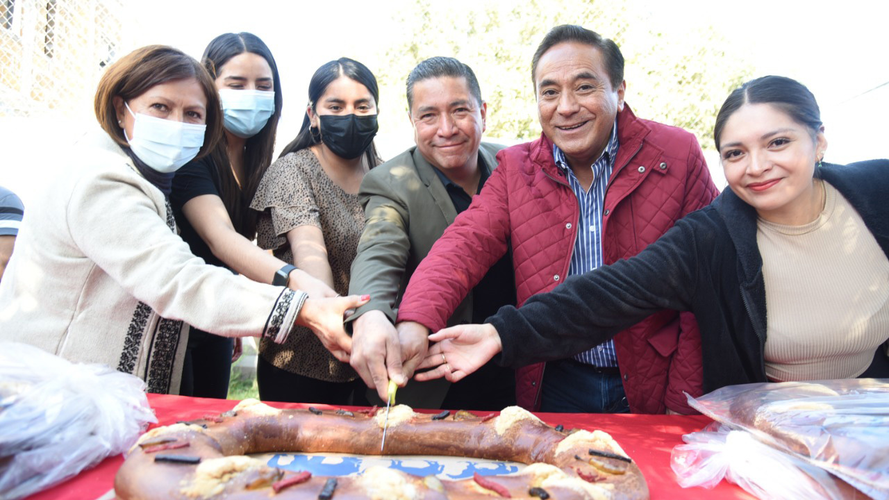 Continúa Caravana de Reyes Magos su recorrido por delegaciones y comunidades de Tlaxcala Capital