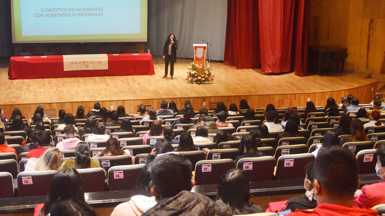 Efectuó UATx jornada académica en nutrición