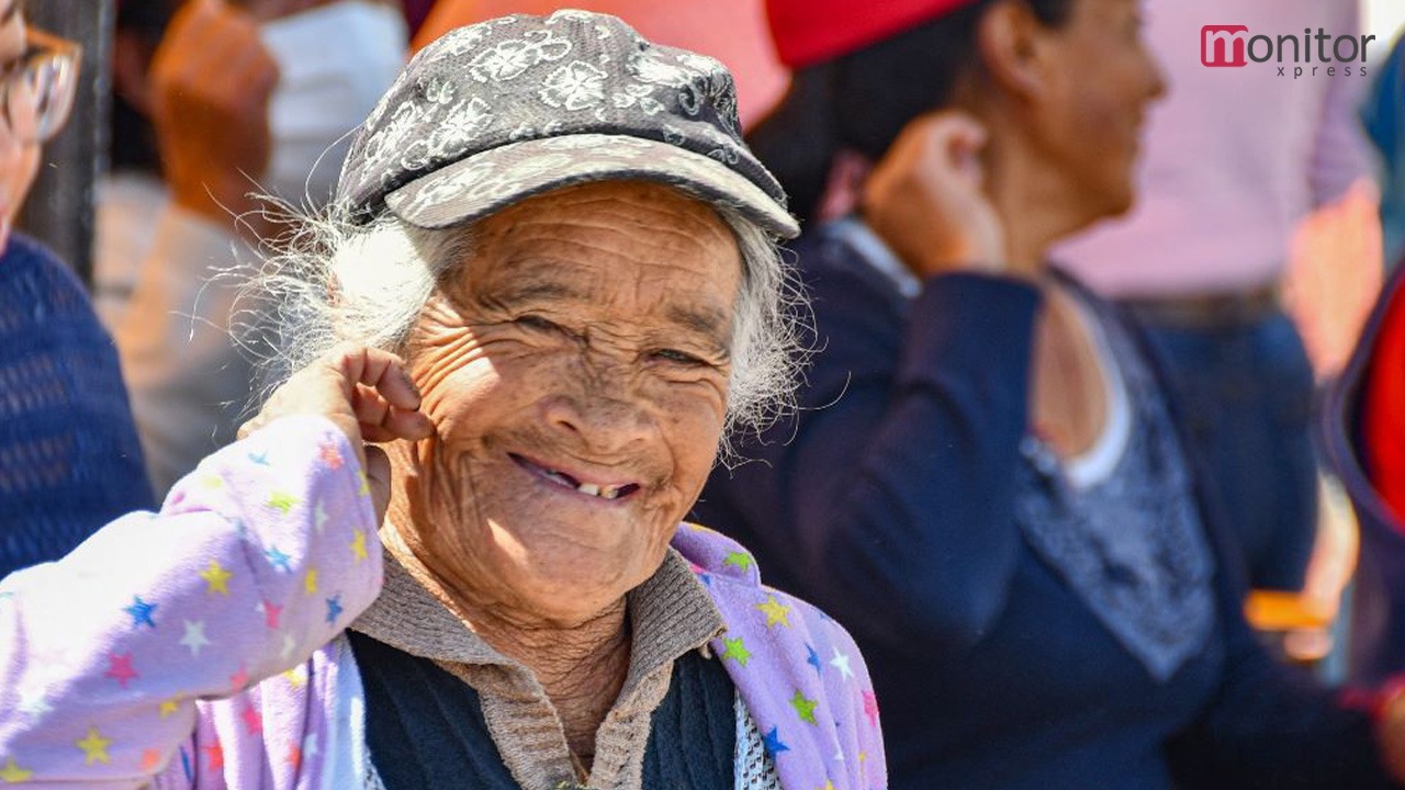 Vamos a seguir trabajando por el bienestar de las mujeres huamantlecas: Salvador Santos