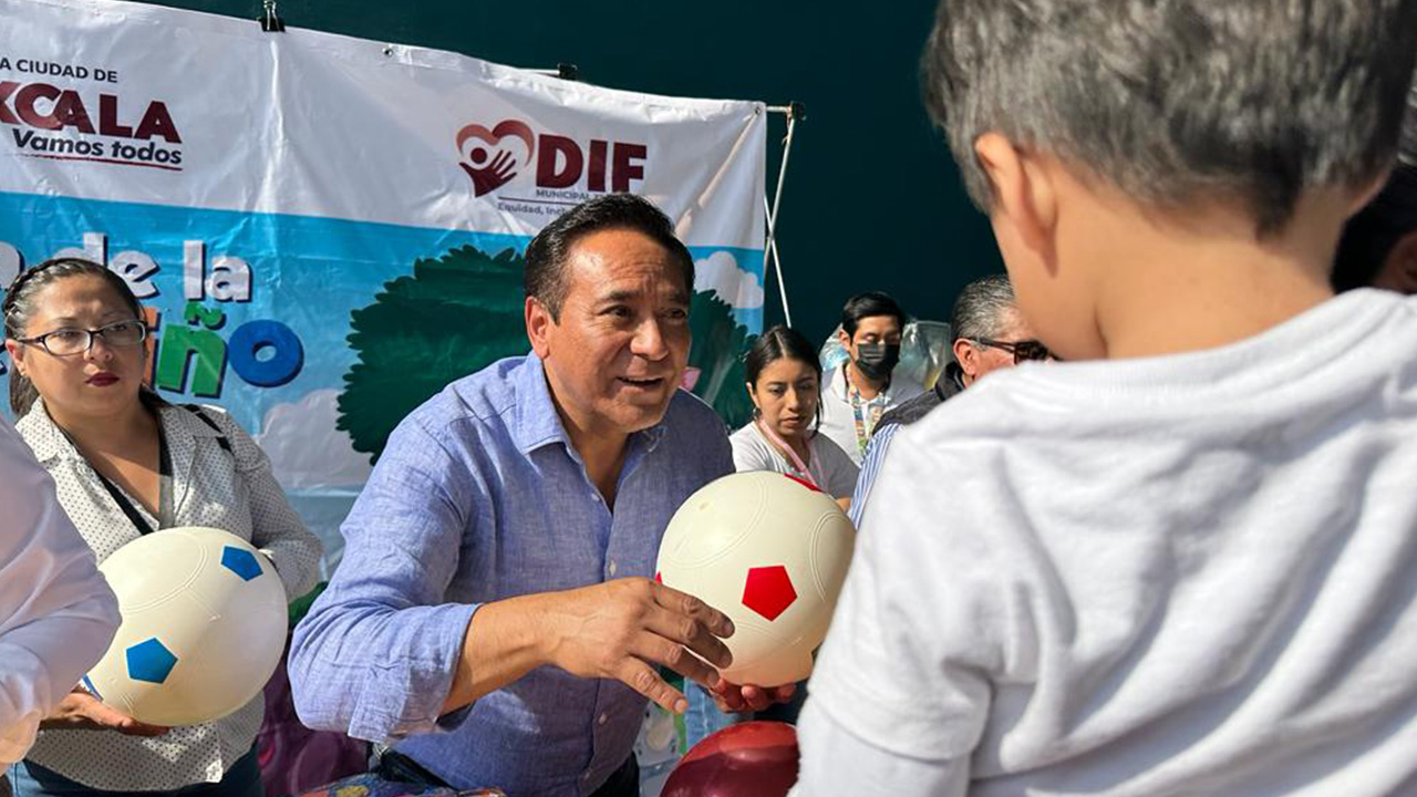 Festeja Ayuntamiento de Tlaxcala a niñas y niños