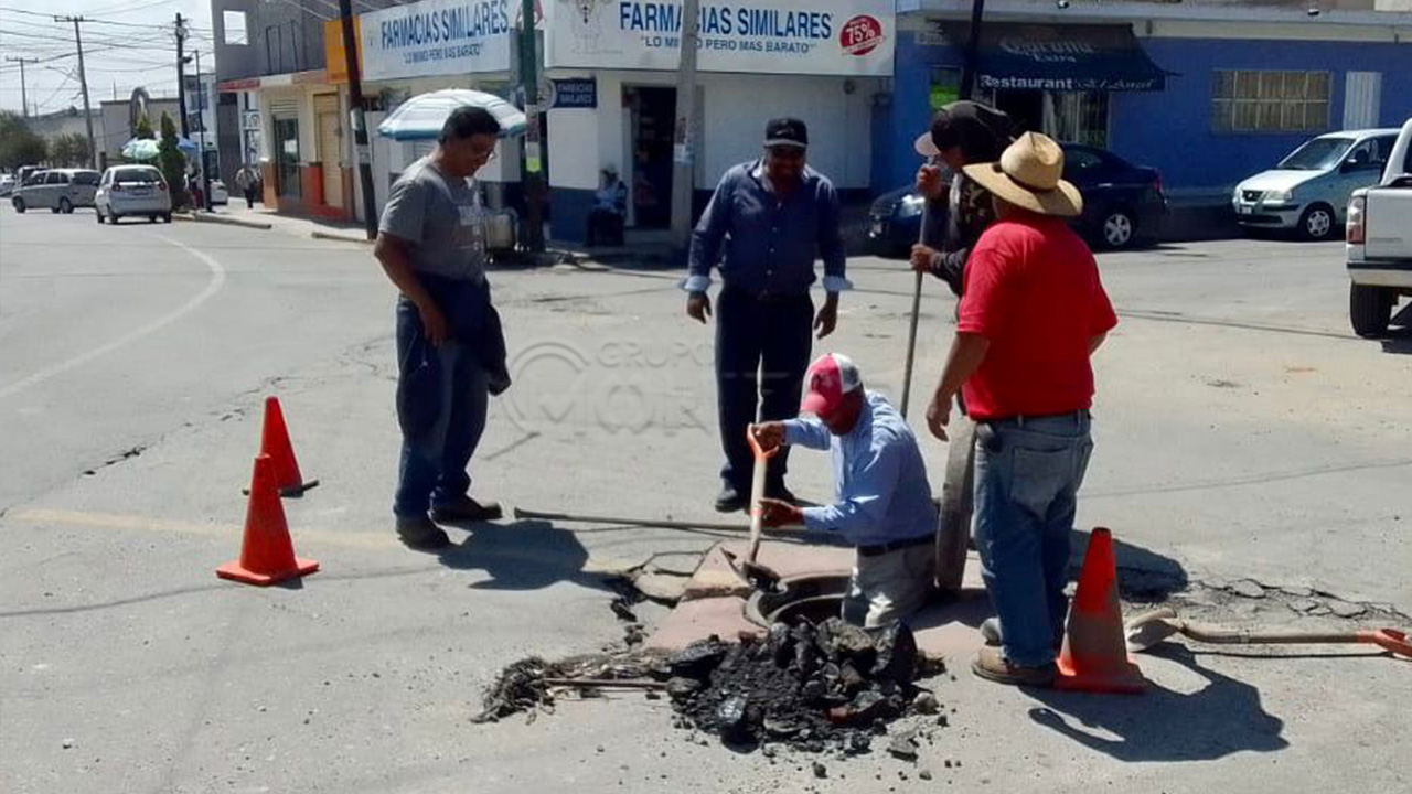 Desazolva CAPAMH Huamantla hoyas del drenaje pluvial tapadas por fuertes lluvias