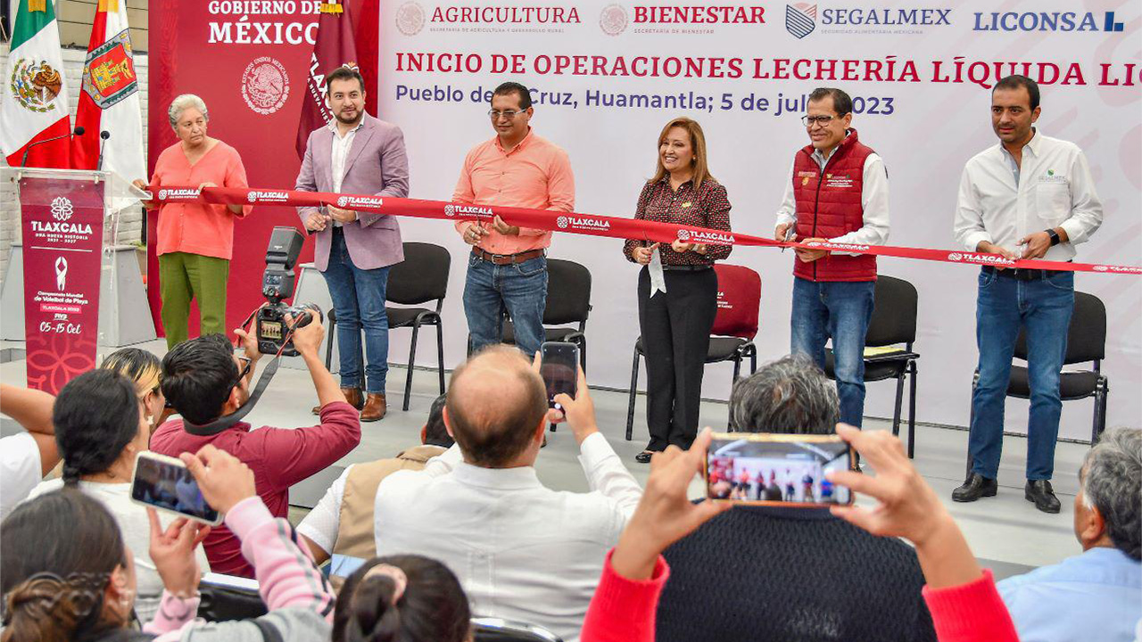 Reconocen autoridades federales y estatales trabajo de Salvador Santos en Huamantla