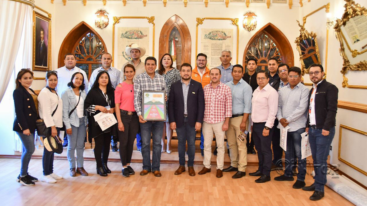 Recibe SSC visita de alcalde y miembros del cabildo de Ixtlahuaca en Huamantla