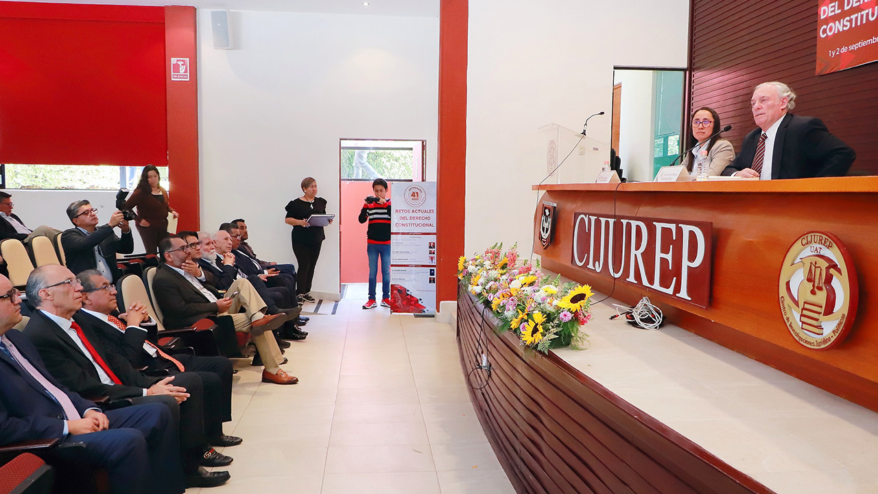 Conmemora CIJUREP de la UATx 41 aniversario