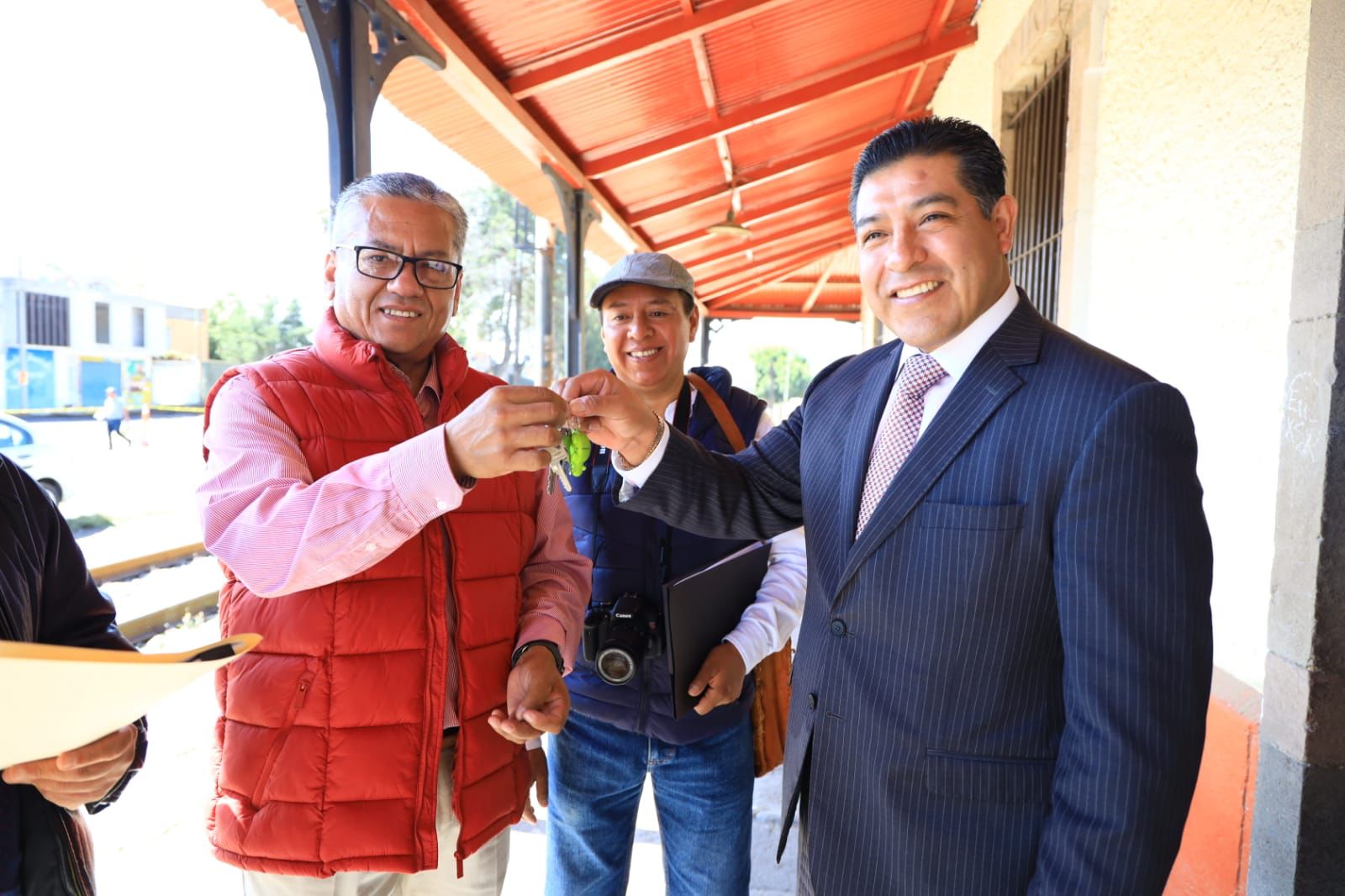 Formaliza Ayuntamiento de Chiautempan entrega de antigua estación del Tren al Indep