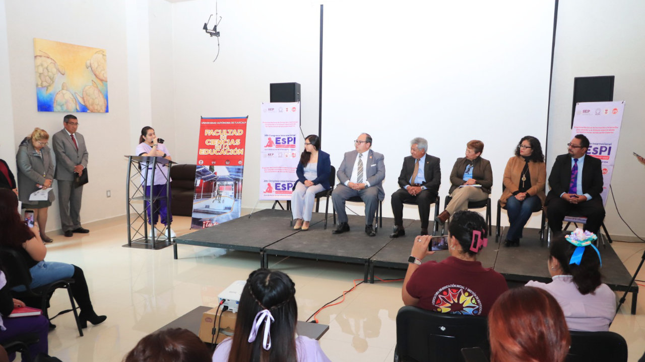 Realizó UATx congreso internacional de estudios sobre la primera infancia