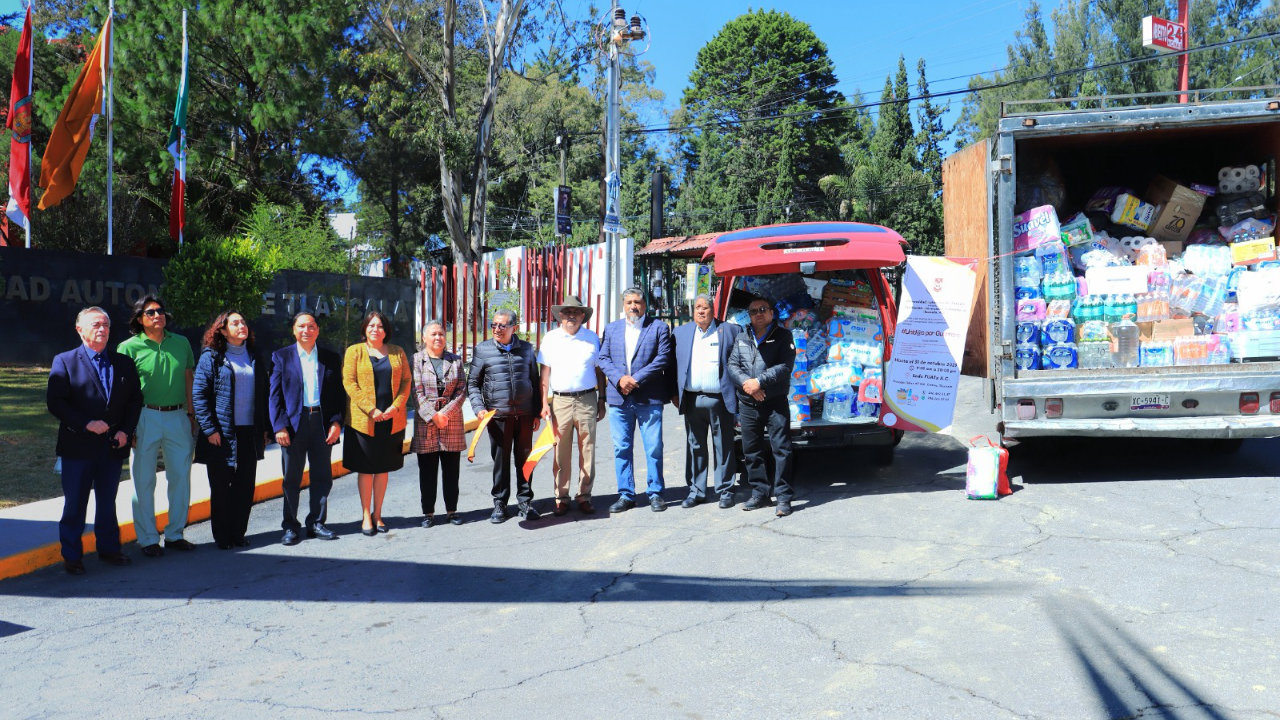 Envía UATx cinco toneladas de víveres para damnificados de Guerrero