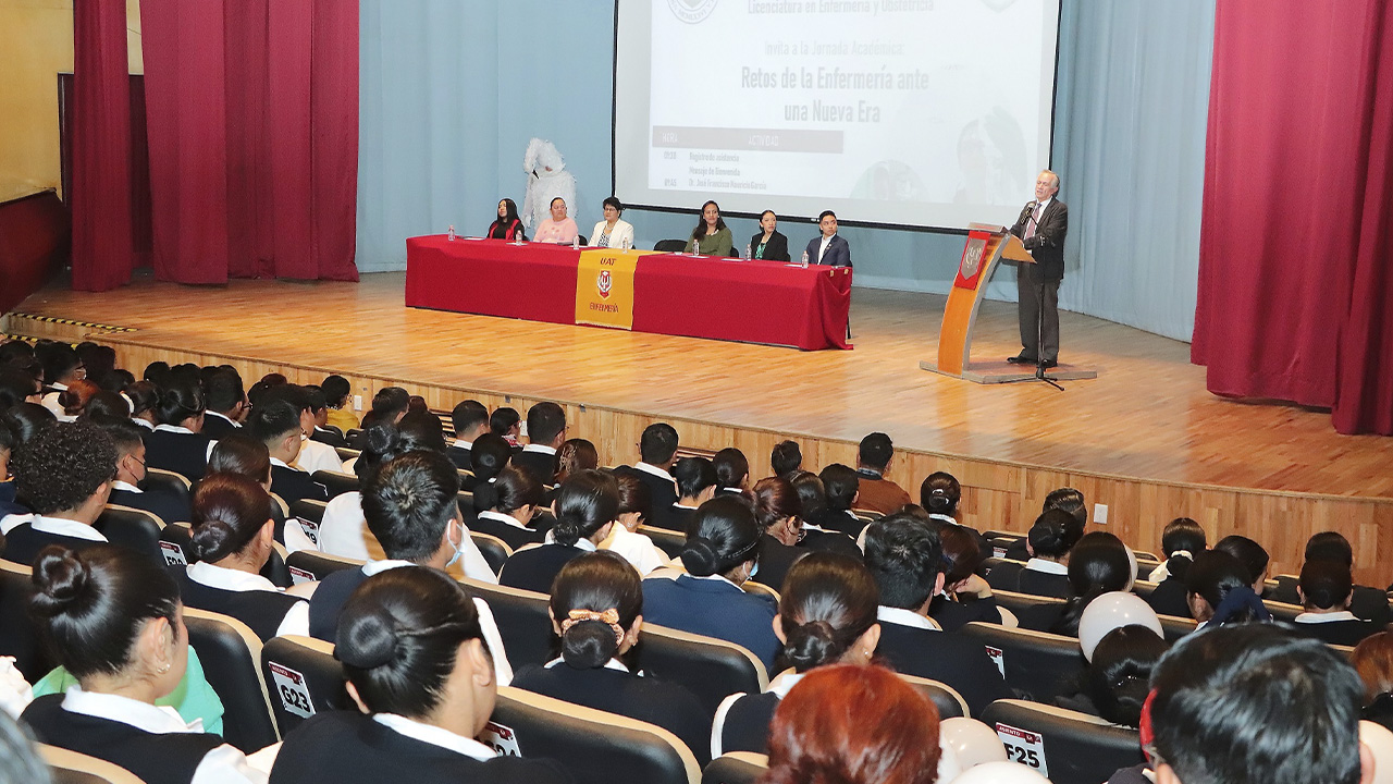 Realizó UATx jornada académica en enfermería