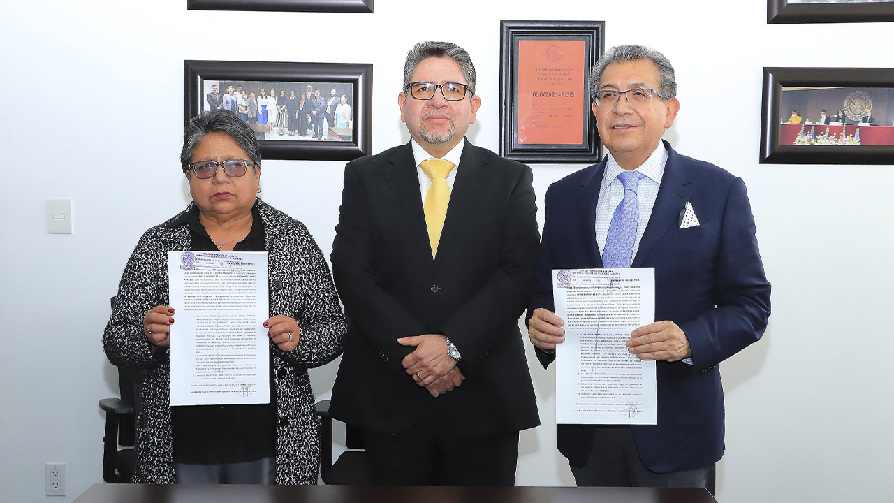 Signan UATx y STEIESET contrato colectivo de trabajo 2024