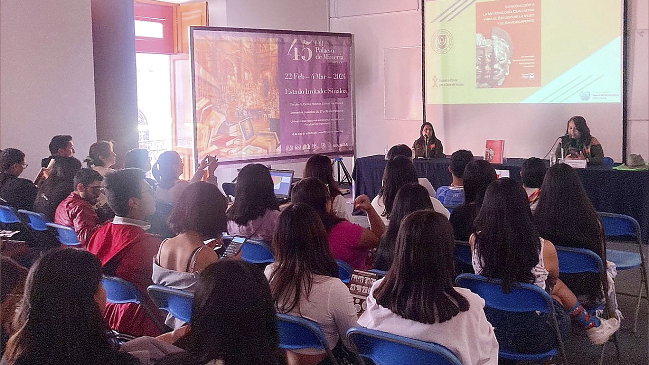 Presentó UATx textos electrónicos en Feria Internacional del Libro