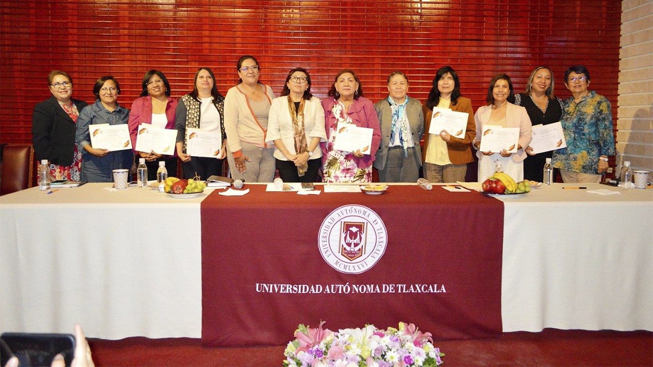 Realizó UATx foro de mujeres investigadoras pertenecientes al CONAHCYT