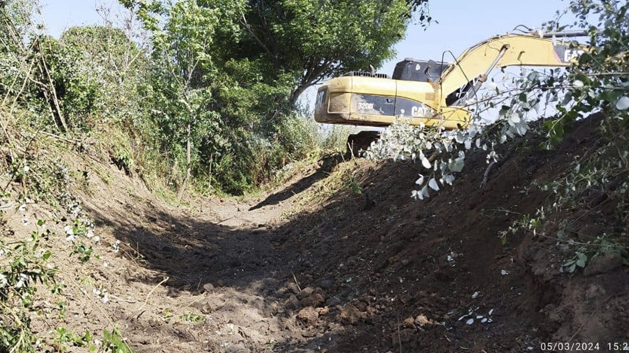 Nuevamente supervisa Ayuntamiento capitalino trabajos en la laguna de Acuitlapilco