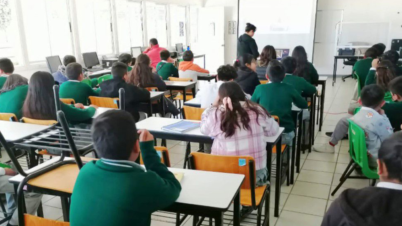 DIF Huamantla promueve la prevención del embarazo con pláticas a adolescente en las escuelas