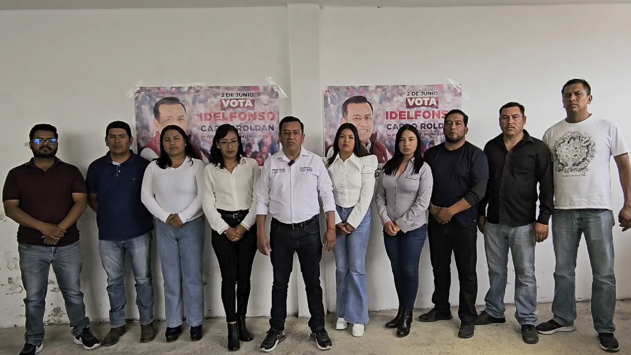 Panotlenses abandonan a Idelfonso Carro, culpa a “oposición” por su fracasado cierre de campaña