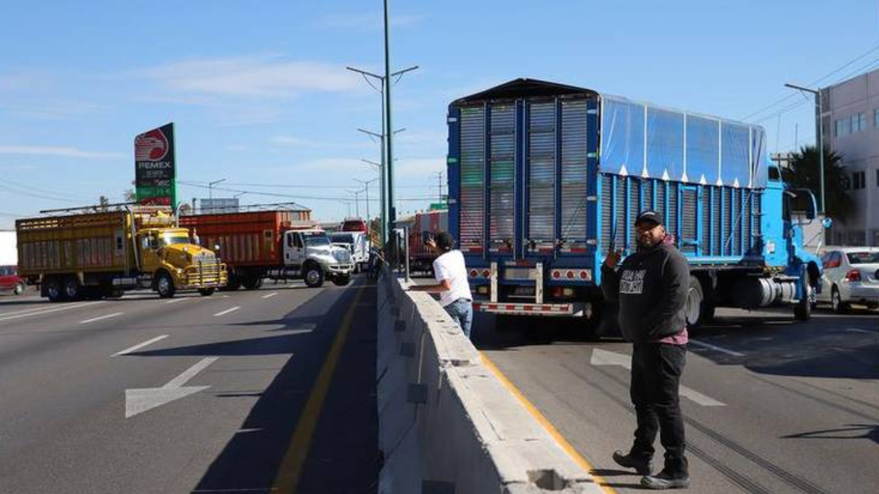 Alertan transportistas de bloqueo carretero este viernes