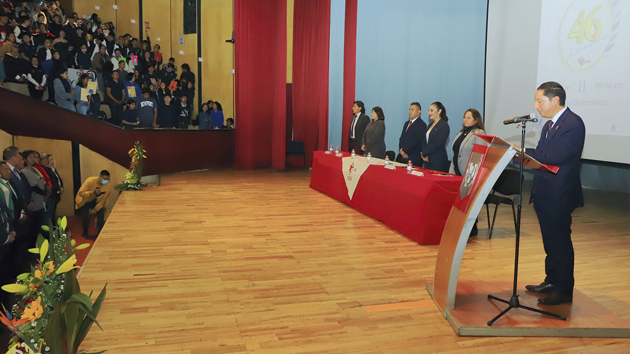 Es Ciencias Básicas de la UATx punta de lanza de la ingeniería en Tlaxcala: RCC