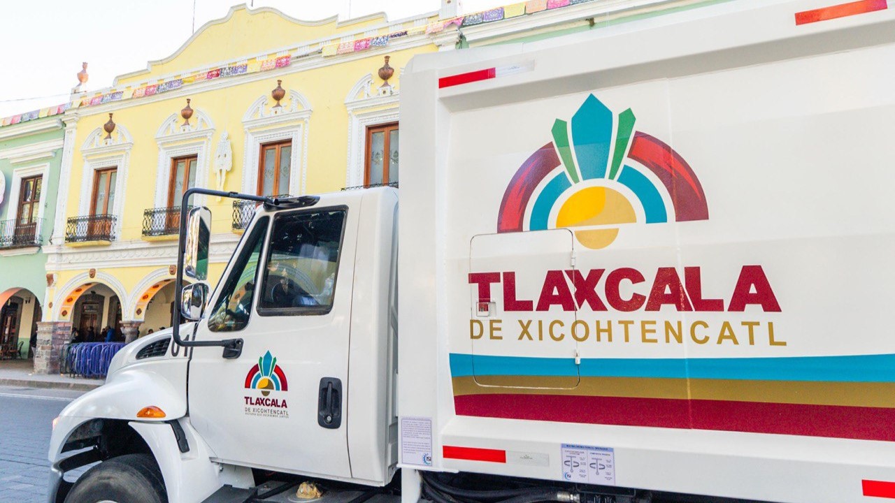 Pone en marcha Ayuntamiento de Tlaxcala un camión compactador rehabilitado