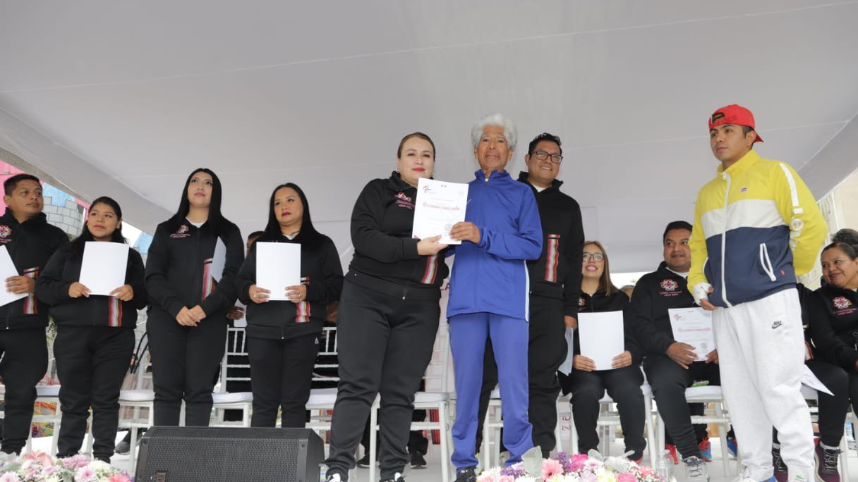 Gran Participación Cívica Registró Chiautempan en el Desfile del Aniversario de la Revolución.